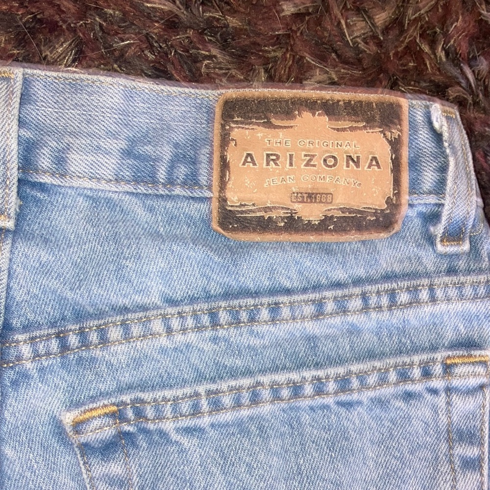 light blue denim jeans size 30 not completely sure of the brand